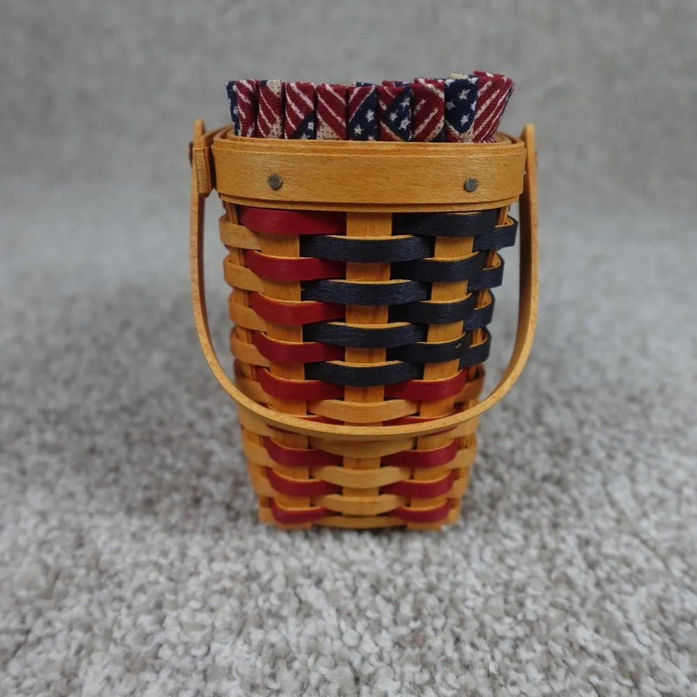 Longaberger‎ 2002 Collectors Club Miniature Flag Basket Red White Blue Patriotic